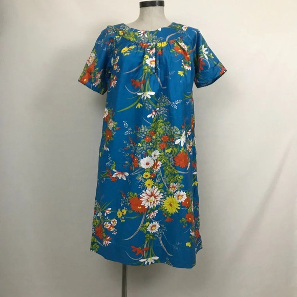 Paradise Hawaii made in Honolulu dress vtg - Picture 1 of 5